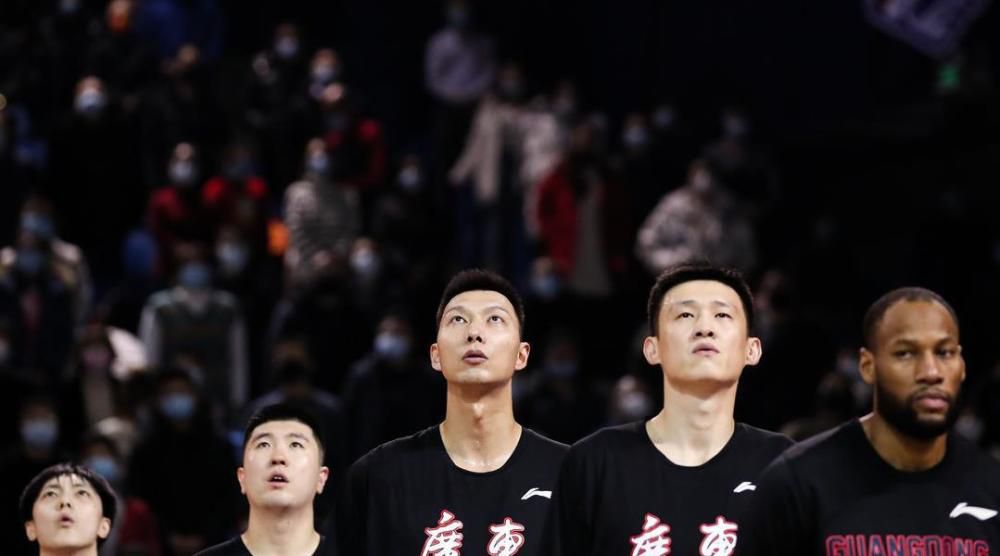 chinese国产惩罚打屁股女